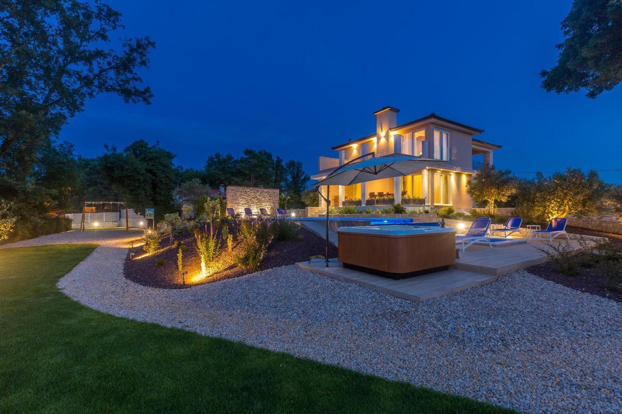 Villa Roko Malinska Exterior foto